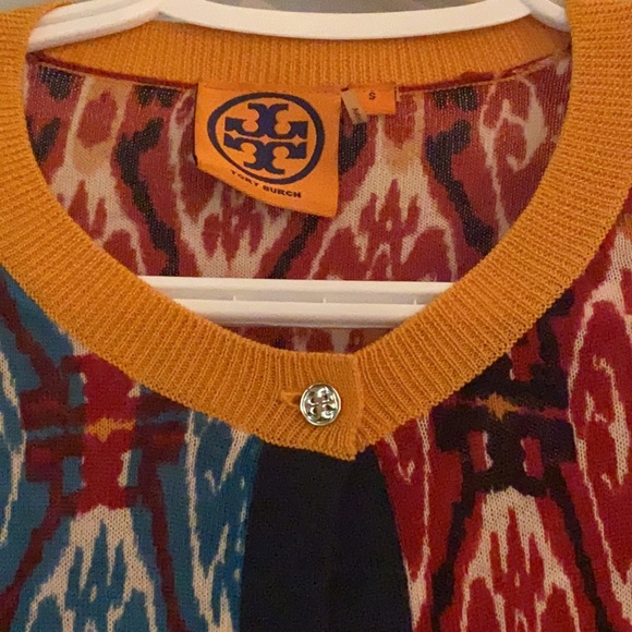 Tori Burch 100% merino wool light weight cardigan with gold buttons size small - Picture 2 of 3